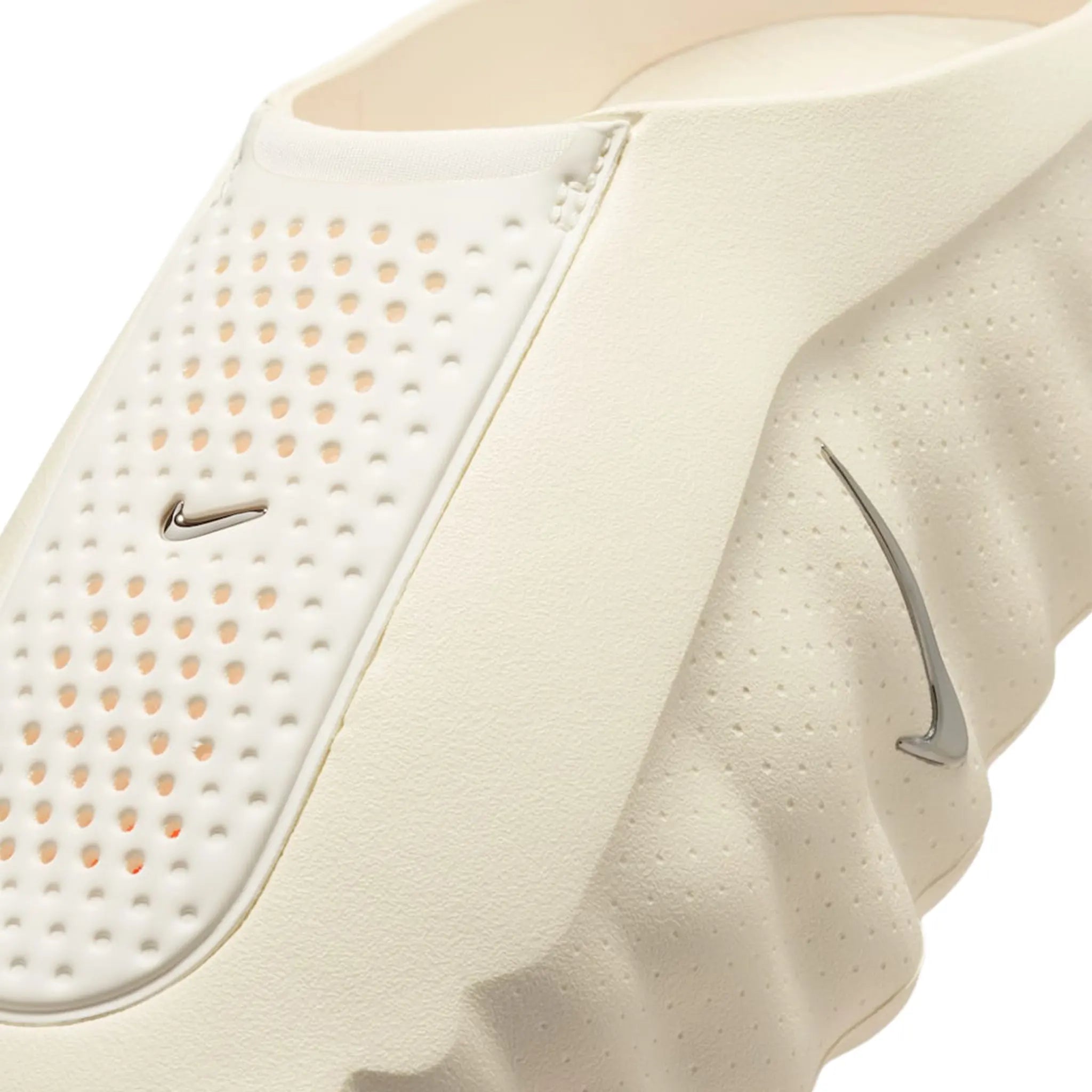 Detailed View of Nike Mind 001 Pregame Sail (W) HQ4309-100
